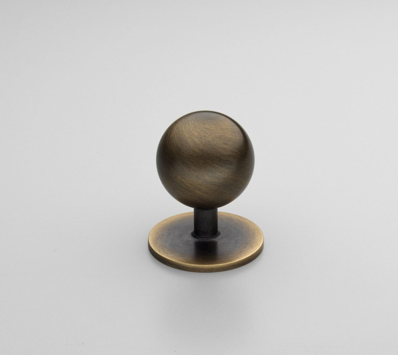 Sandringham Brushed Satin Brass Knob Dunvara Kitchen And Interior Design 5570